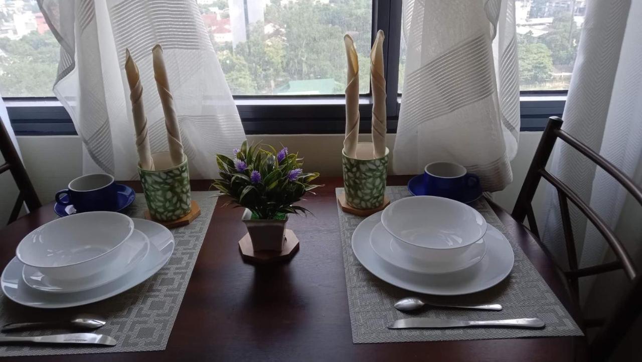 Horizon 101 A4 Near Robinson Mall Free Pool Wifi Cebu Exterior foto