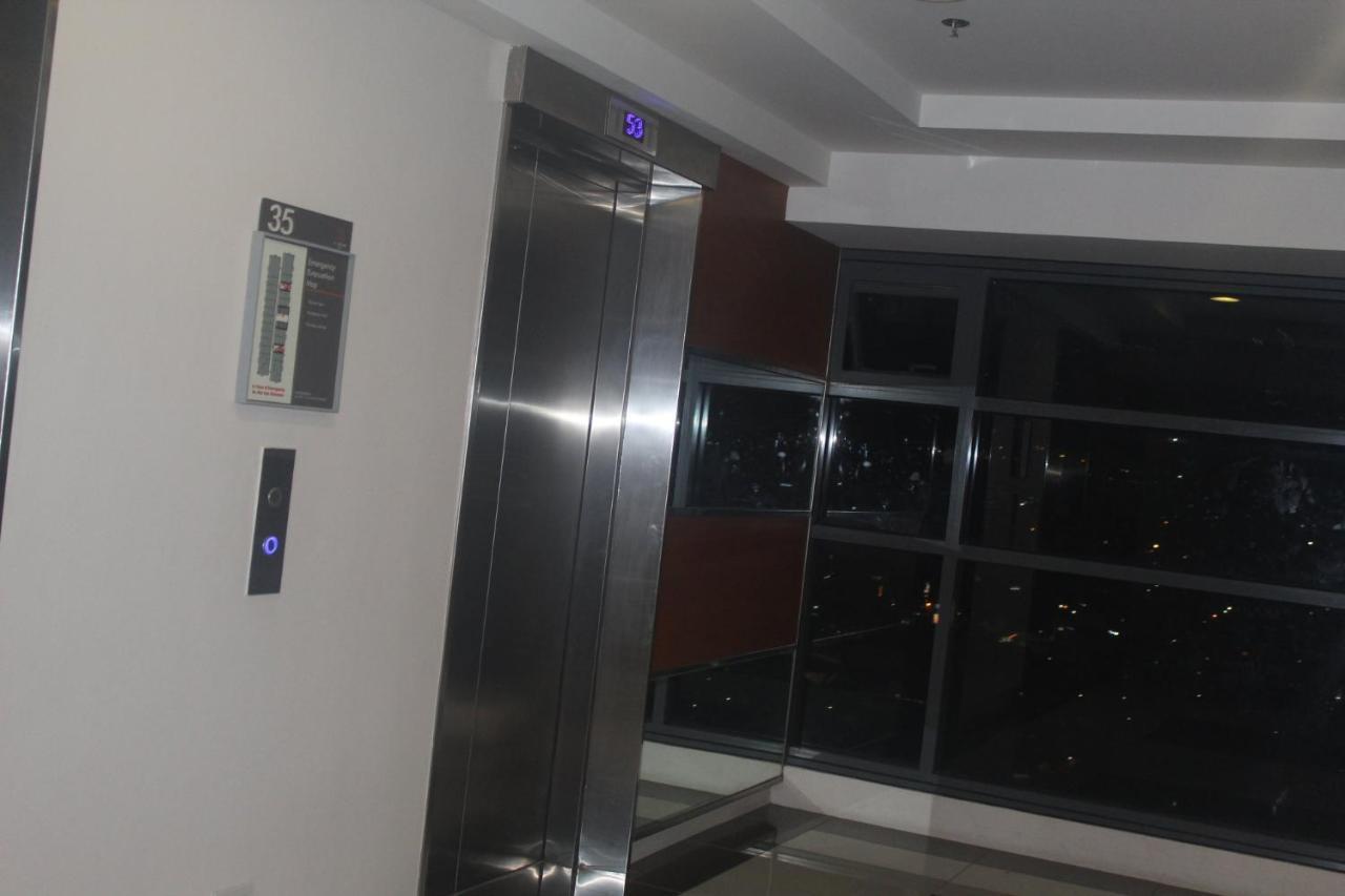 Horizon 101 A4 Near Robinson Mall Free Pool Wifi Cebu Exterior foto