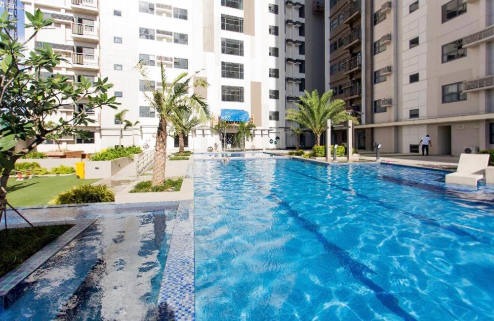 Horizon 101 A4 Near Robinson Mall Free Pool Wifi Cebu Exterior foto