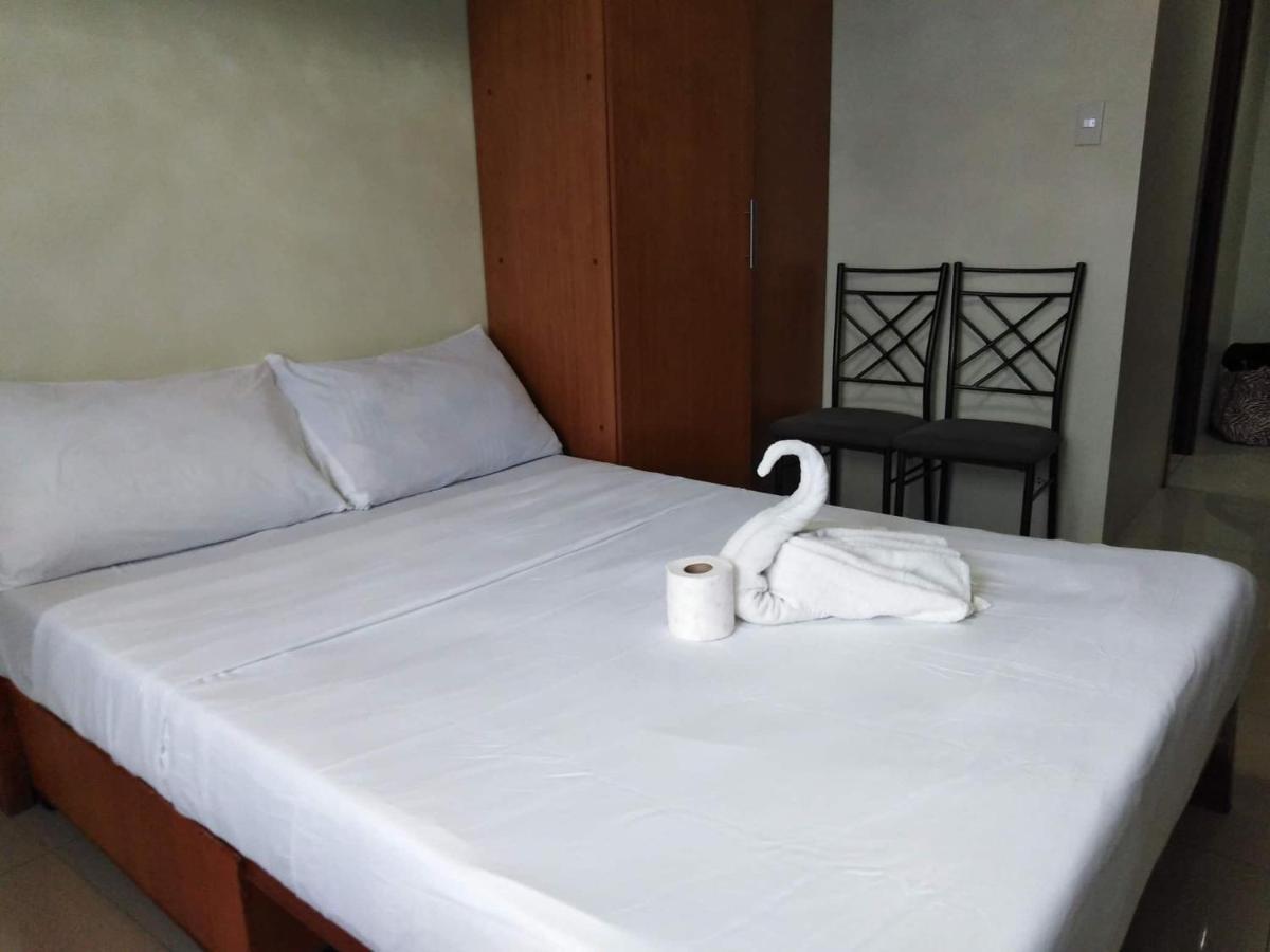 Horizon 101 A4 Near Robinson Mall Free Pool Wifi Cebu Exterior foto