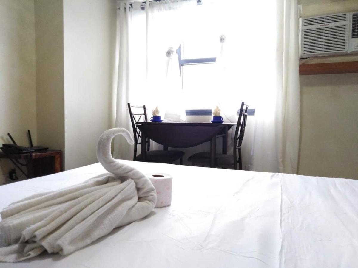 Horizon 101 A4 Near Robinson Mall Free Pool Wifi Cebu Exterior foto